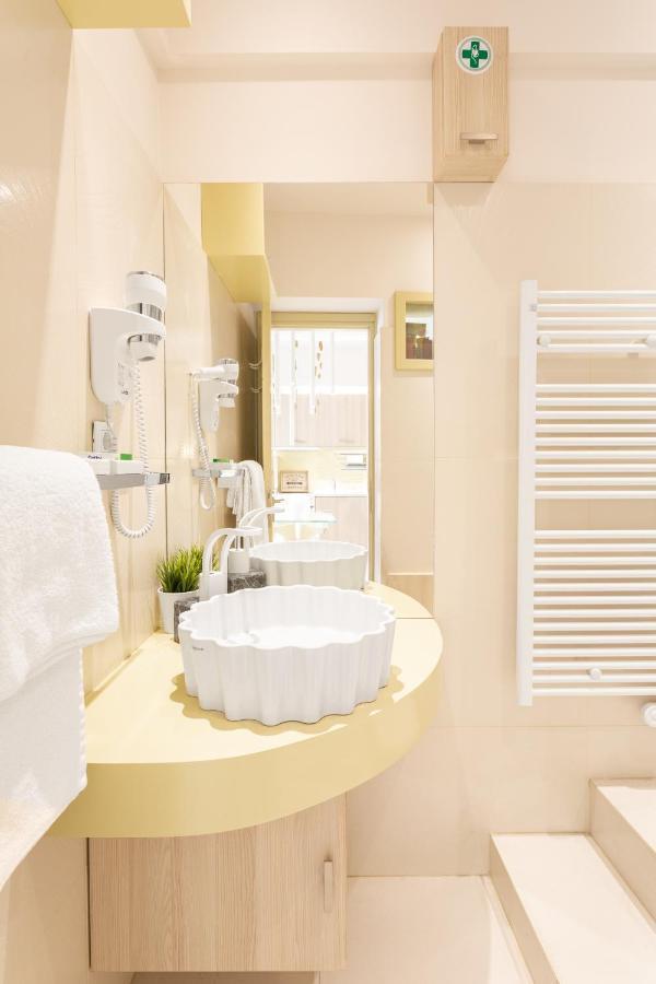 Acropolis Suites - Where Else In Athens? Atenas Exterior foto